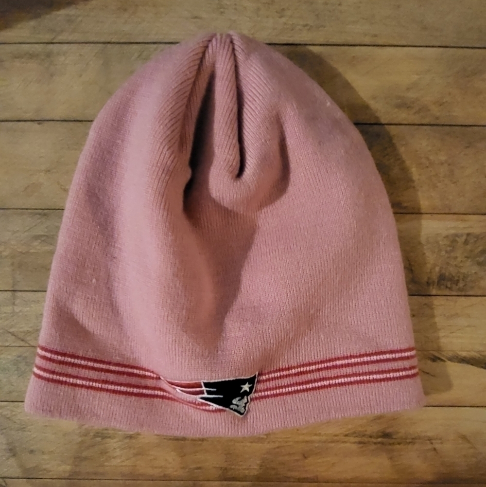 NFL Reebok NE Patriots Pink Winter Beanie Hat